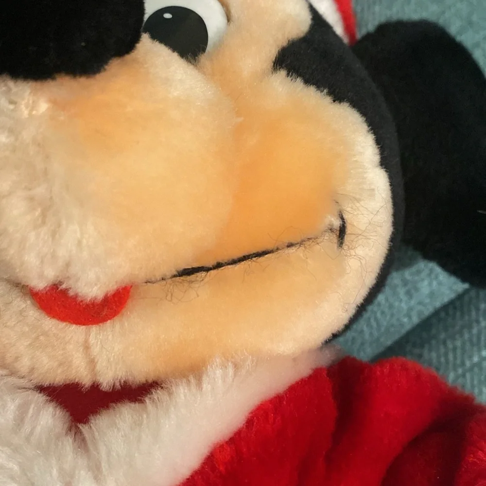 Vintage Disney Mickey Mouse and Looney Tunes Porky Pig Santas Stuffed Animals - Picture 11 of 11